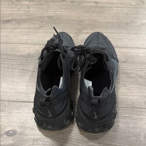 Nike Black Athletic Shoes for Men